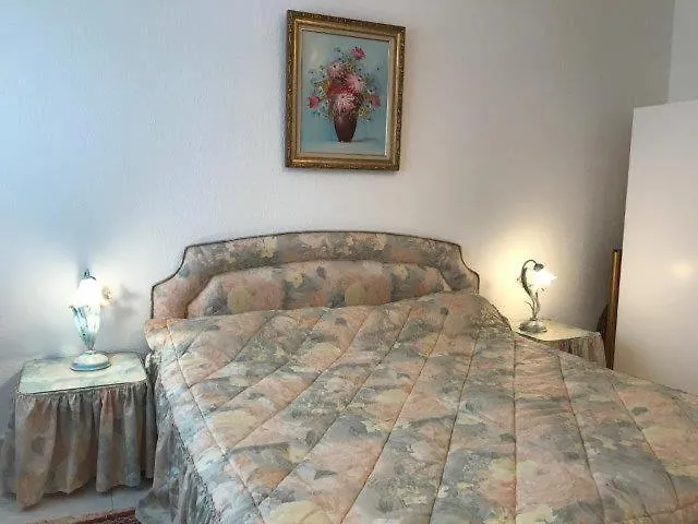 أرونا Casa Lilo - Villas With Pool بيت للعطل
